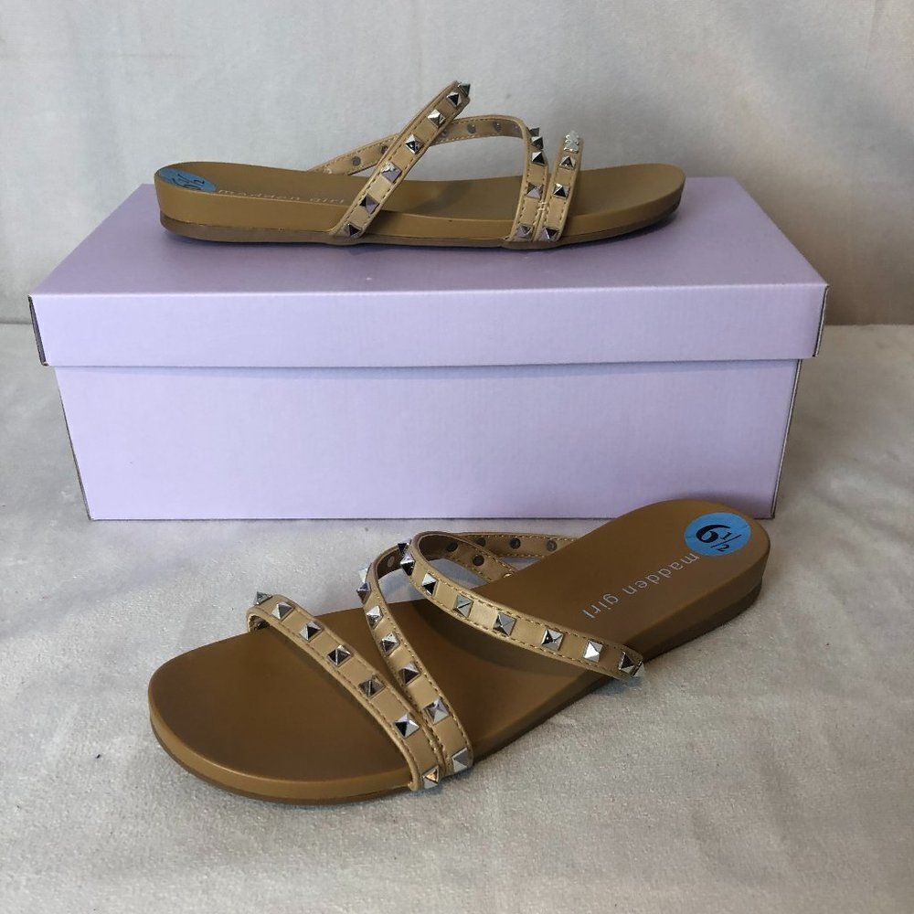 Madden Girl Candy-S Strappy Studded Slide Sandals Tan size 6.5 NWB